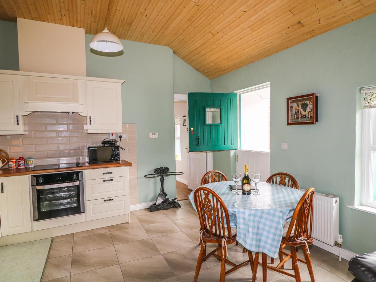 Pat White'S Cottage Rostrevor Esterno foto