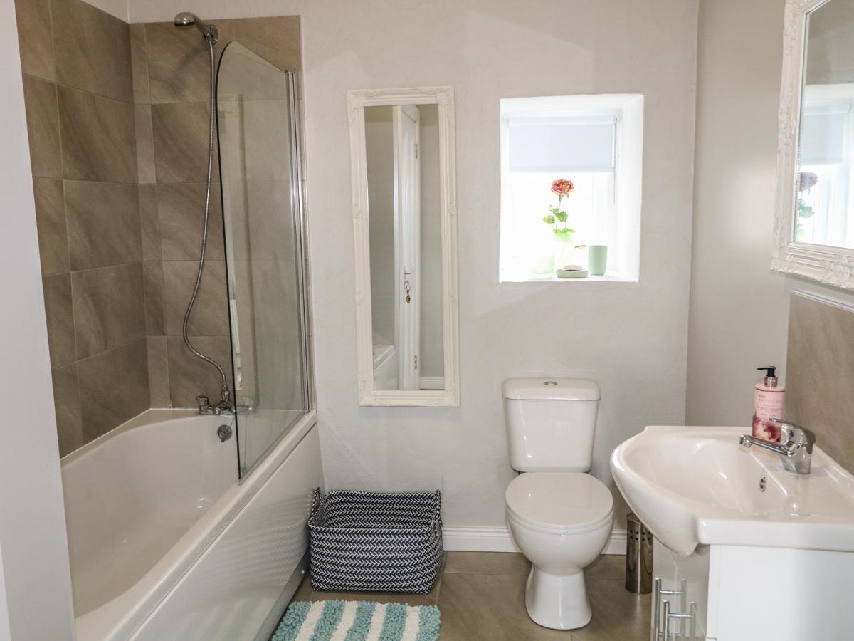 Pat White'S Cottage Rostrevor Esterno foto